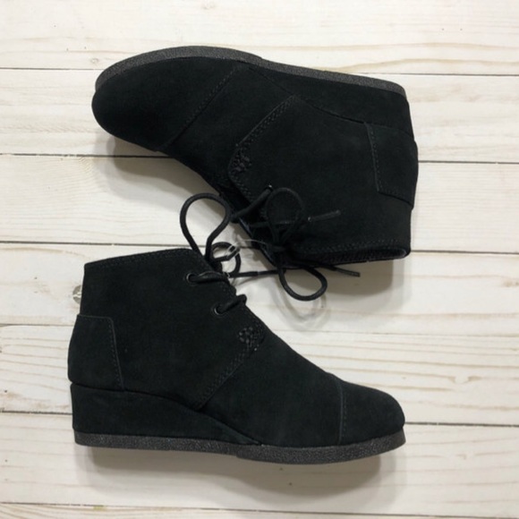 girls black wedge boots